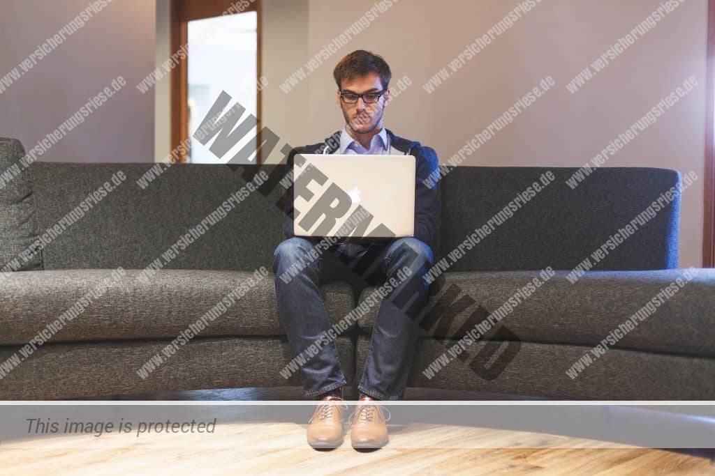 Versicherungsmakler